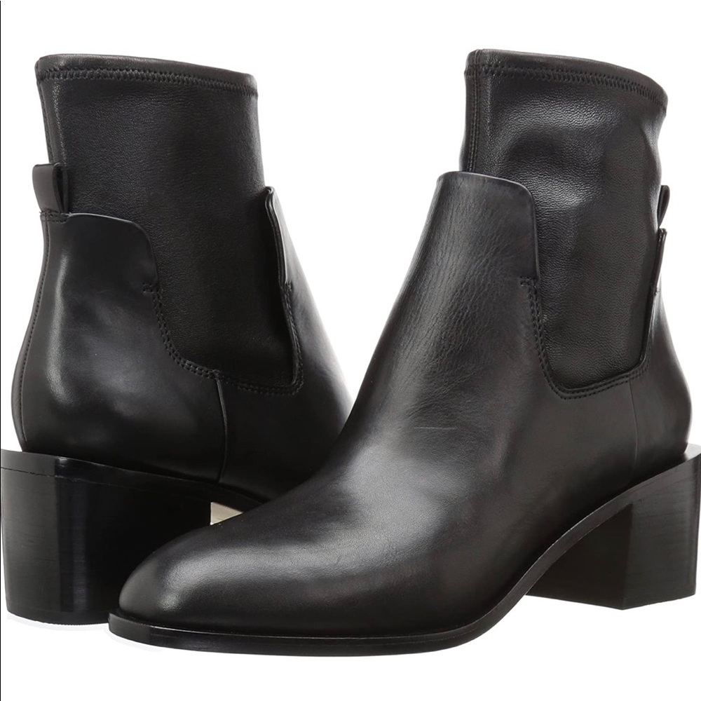 Pour la Victorie Maricl black ankle boots size6